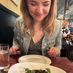 Meet your Posher, Christien